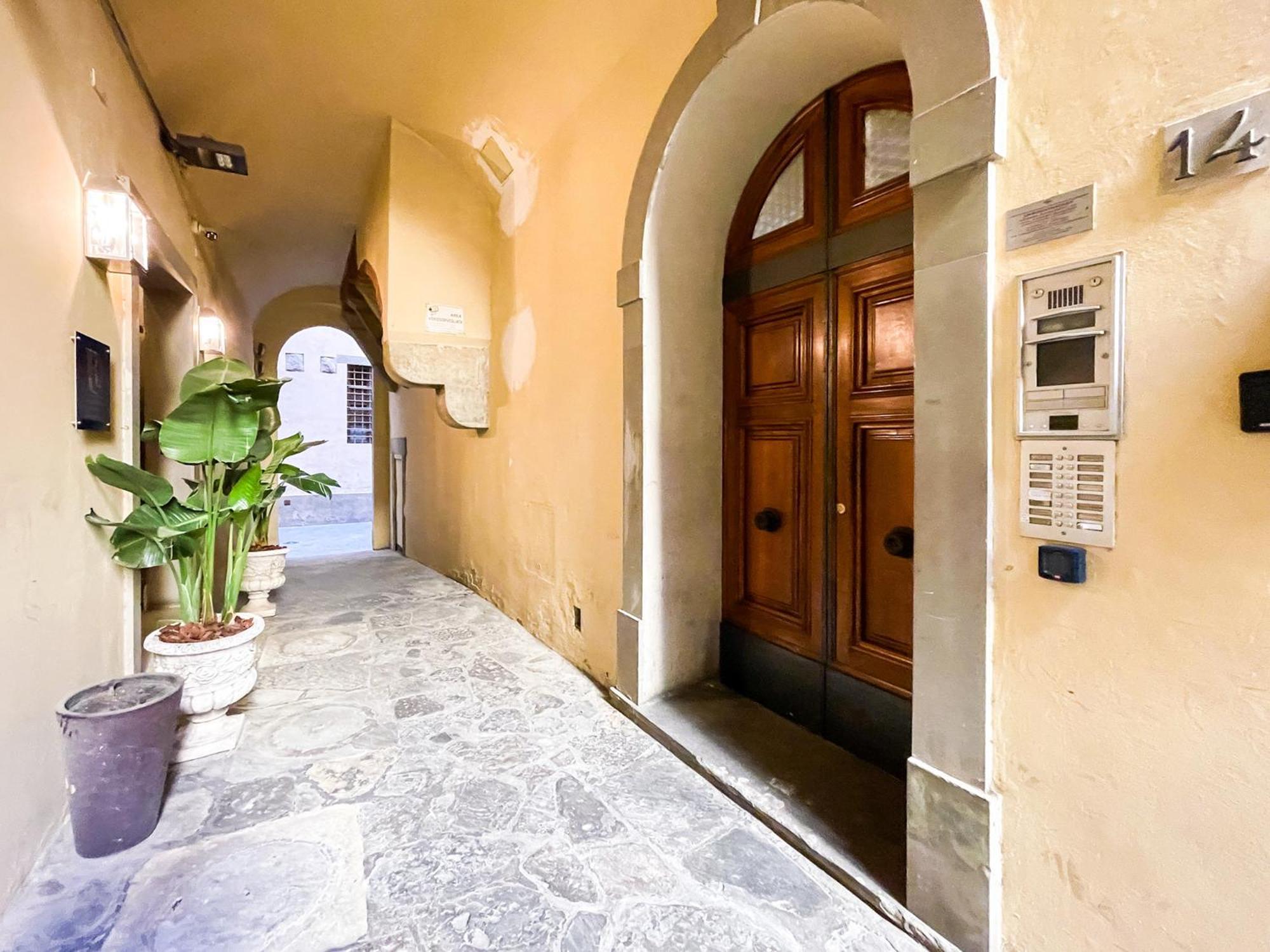 Stile & Comfort Near P. Signoria Florence Buitenkant foto